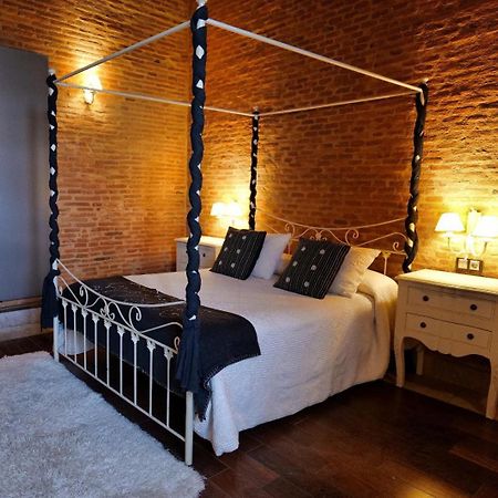 Castillo De Monte La Reina Posada Real & Bodega โตโร ภายนอก รูปภาพ