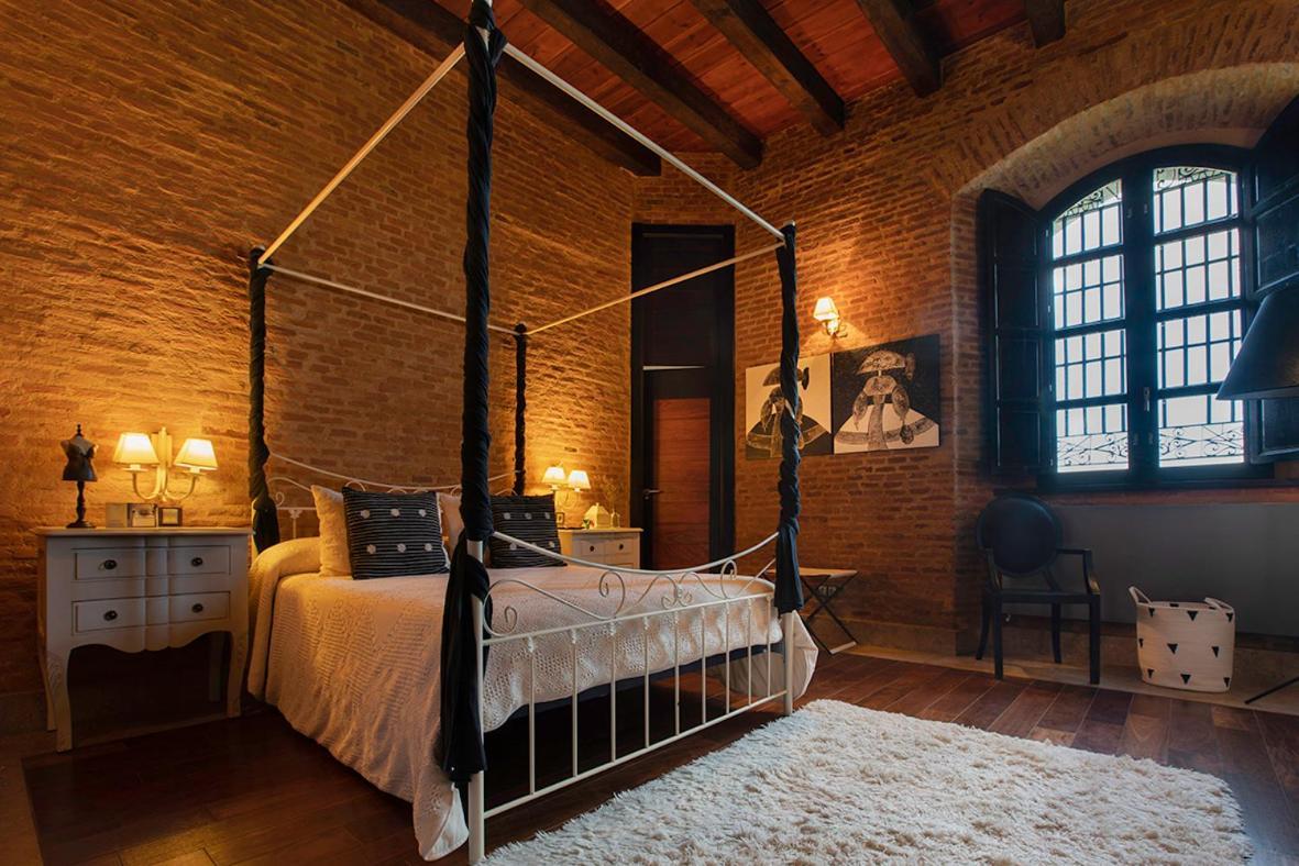 Castillo De Monte La Reina Posada Real & Bodega โตโร ภายนอก รูปภาพ